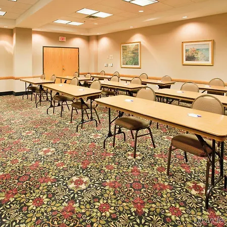 Holiday Inn Express Hotel & Suites Norfolk By Ihg 